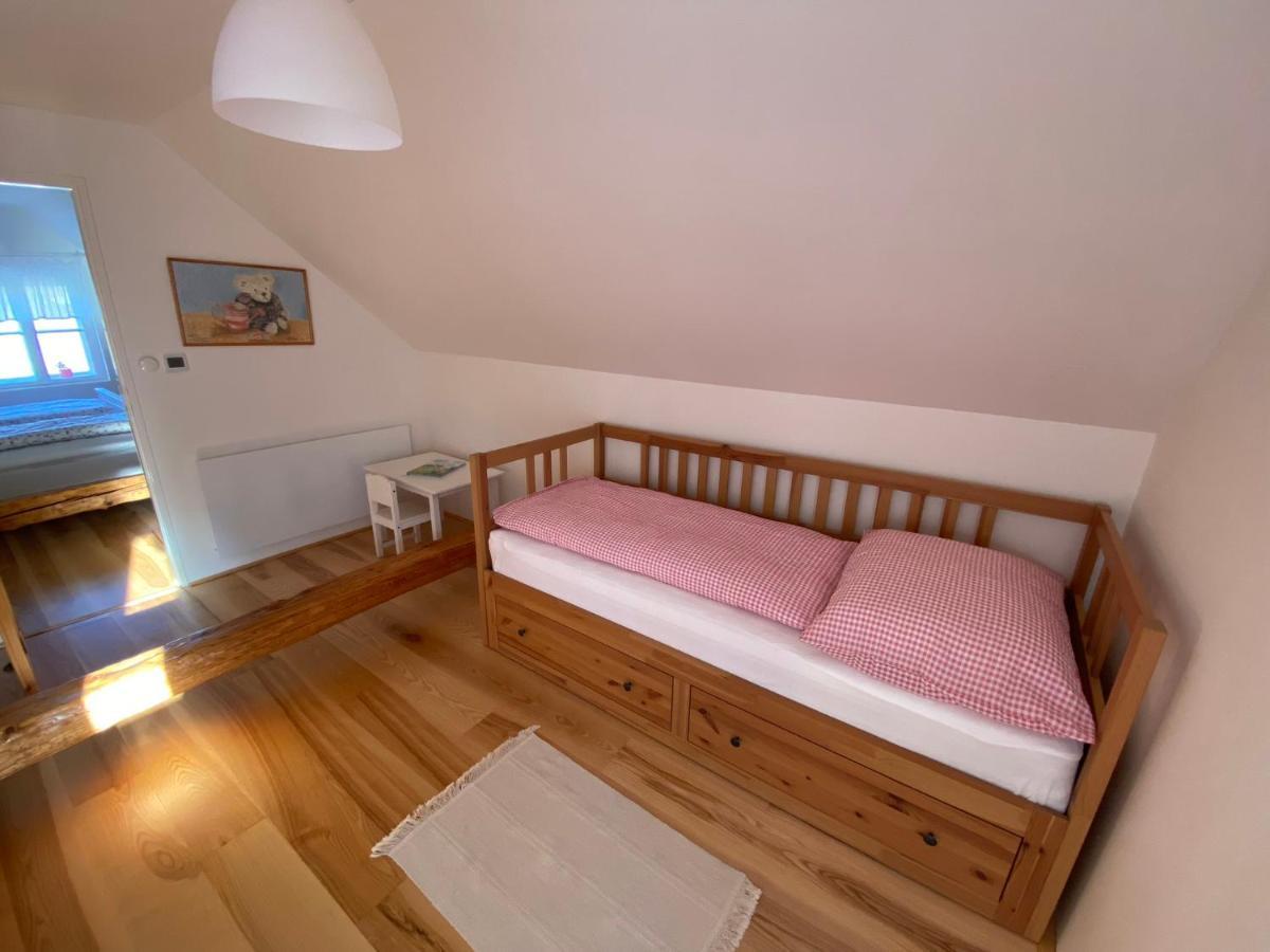 Nad Slovackym Sklipkem Villa Tupesy Kültér fotó
